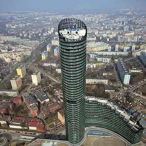 https://platinum-sky.hotelswroclaw.com