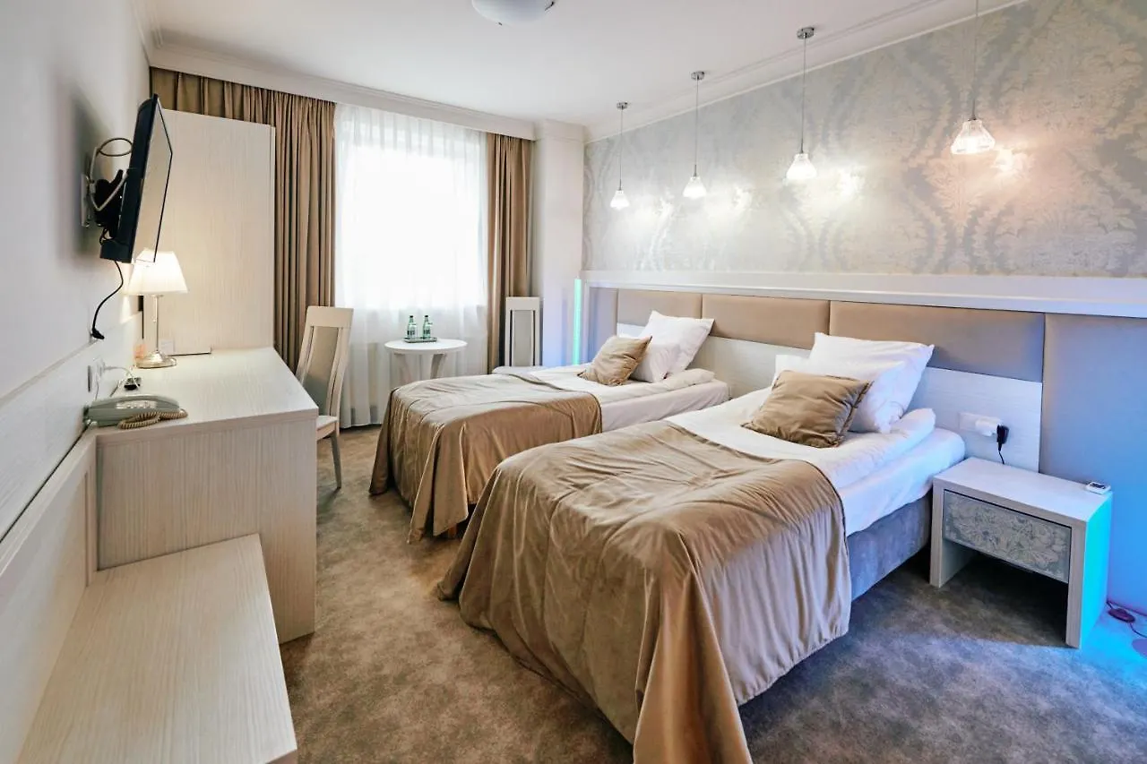 Bialy Dom Henlex Hotel Restauracja Poznan
