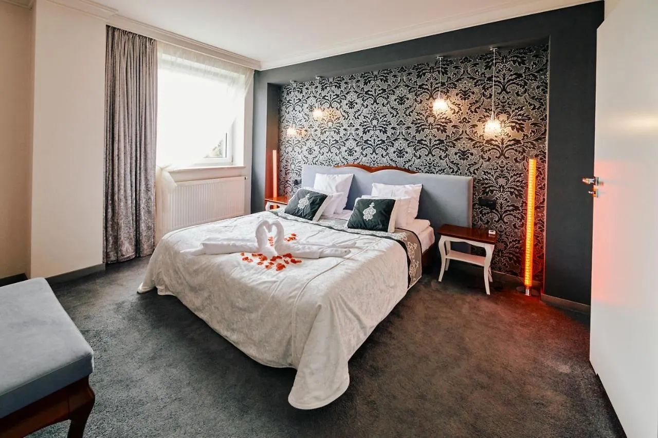 Bialy Dom Henlex Hotel Restauracja Poznan